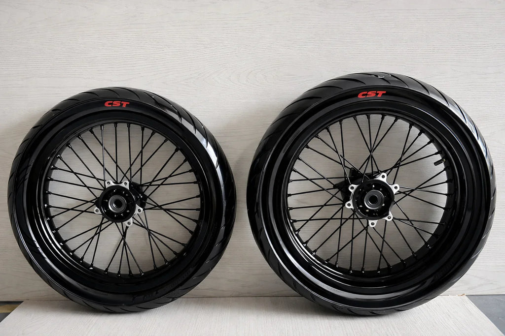 Surron Ultra Bee Supermotos
